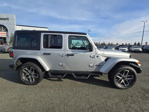 Used 2024 Jeep Wrangler Sport S w/ Convenience Group image 2