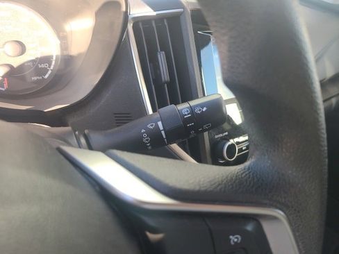 Used 2023 Subaru Crosstrek 2.0i image 23