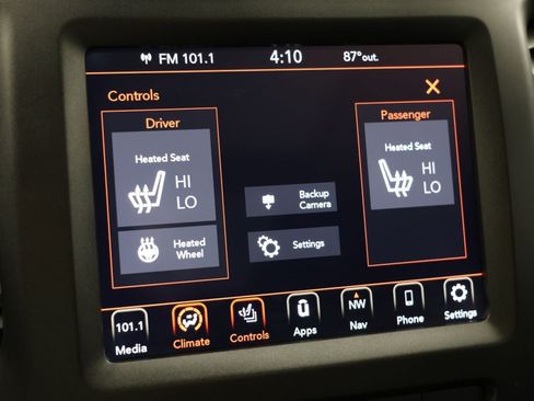 Used 2021 Jeep Cherokee Trailhawk w/ Sun, Sound & Nav Group AWD/4WD image 8