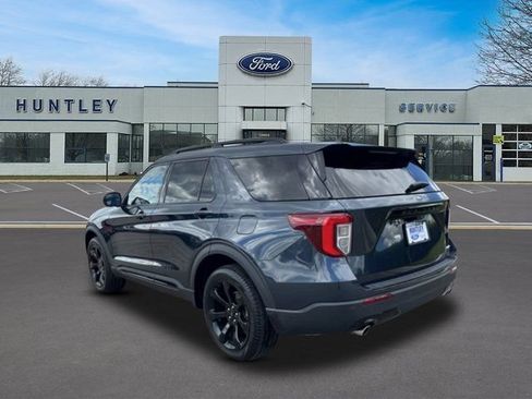 Used 2023 Ford Explorer ST-Line AWD/4WD image 5