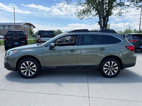 Used 2017 Subaru Outback 2.5i Limited w/ Popular Package #5 AWD/4WD image 7