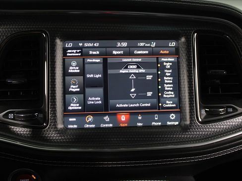 Used 2020 Dodge Challenger SRT Hellcat w/ Plus Package RWD image 17