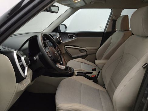 Used 2021 Kia Soul S FWD image 17