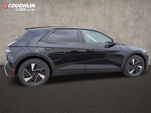 New 2026 Hyundai Ioniq 5 SE image 9