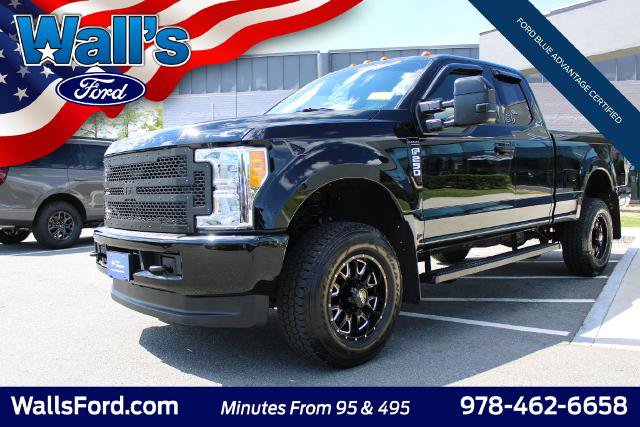 Certified 2017 Ford F250 Lariat w/ Chrome Package AWD/4WD image 1