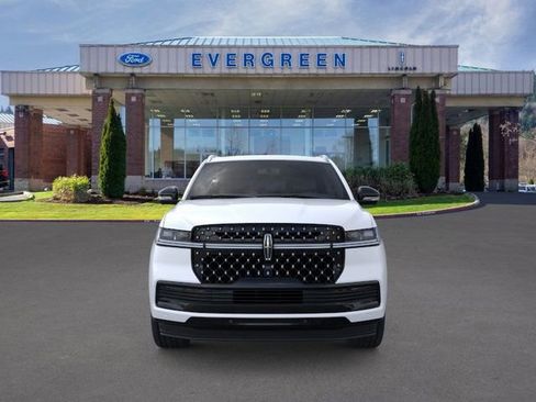 New 2025 Lincoln Navigator L Black Label image 6