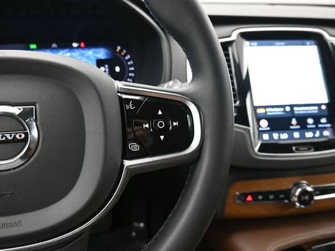 Used 2023 Volvo XC90 B6 Plus w/ Protection Package Premier AWD/4WD image 24