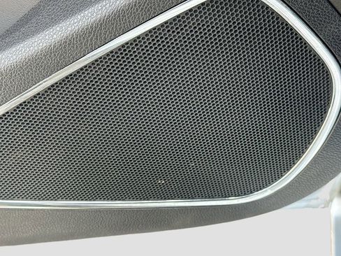 Used 2019 Buick Cascada Premium image 20