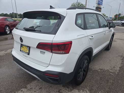 Used 2023 Volkswagen Taos S FWD image 5