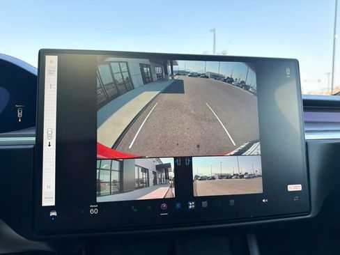 Used 2022 Tesla Model X AWD/4WD image 29