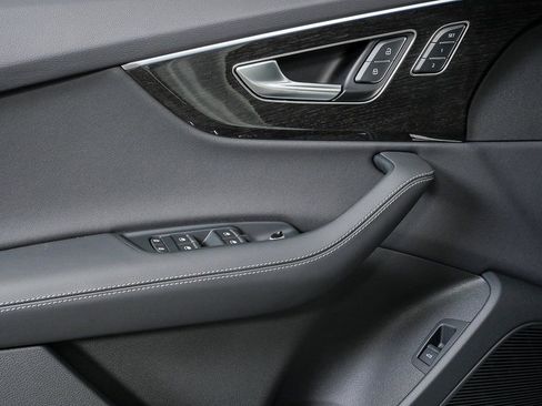 New 2026 Audi Q7 3.0T Premium Plus image 6