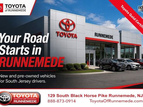 Used 2025 Toyota RAV4 XLE FWD image 1