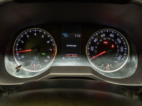 Used 2020 Toyota RAV4 XLE w/ Convenience Package image 18