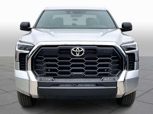 New 2026 Toyota Tundra SR5 w/ TRD Off-Road Premium Package AWD/4WD image 3