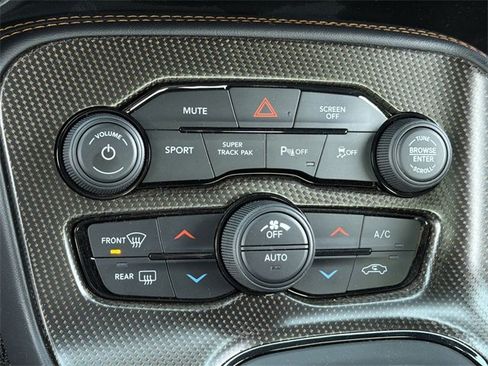 Used 2020 Dodge Challenger GT image 28