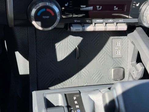 Used 2024 Toyota Tacoma SR5 image 15