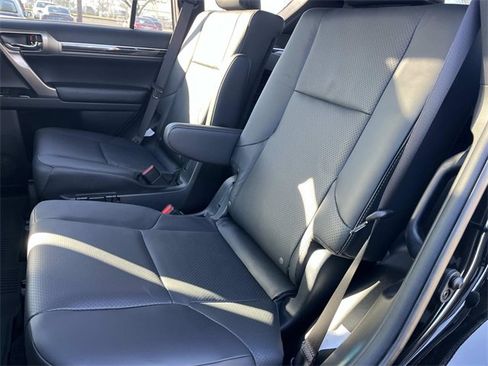 Used 2021 Lexus GX 460 Luxury w/ Sport Design Package image 22
