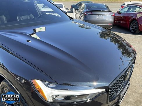 Used 2024 Volvo XC60 T8 Ultimate w/ Protection Package Premier image 72