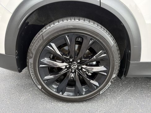 Used 2025 MAZDA CX-90 Plug-In Hybrid w/Premium Sport AWD/4WD image 18