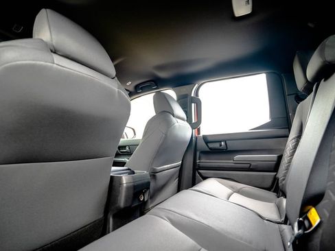 New 2026 Toyota Tacoma SR AWD/4WD image 31