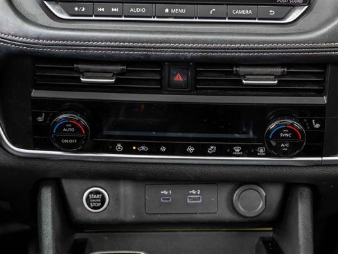 Certified 2023 Nissan Rogue SV w/ SV Premium B Package image 12