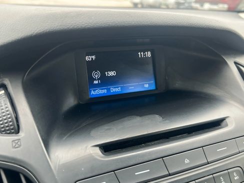 Used 2016 Ford Focus SE image 14