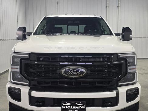 Used 2021 Ford F250 Lariat image 3