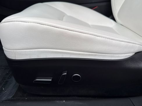 Used 2022 Tesla Model 3 Long Range image 14