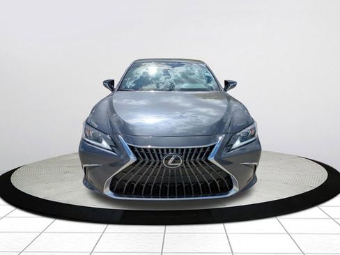 New 2025 Lexus ES 350 w/ Premium Package image 9