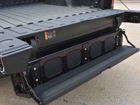 New 2026 Chevrolet Silverado 1500 Custom AWD/4WD image 15