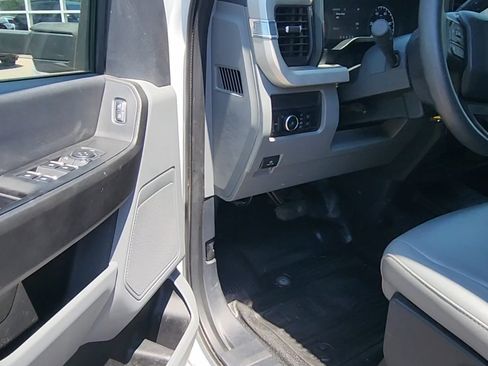 Used 2024 Ford F450 XL AWD/4WD image 27