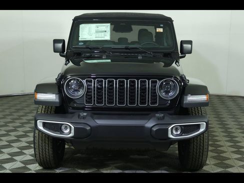 New 2026 Jeep Gladiator Sport image 15