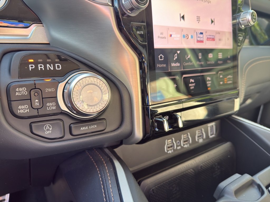 Used 2025 RAM 1500 Tungsten w/ Bed Utility Group AWD/4WD image 25
