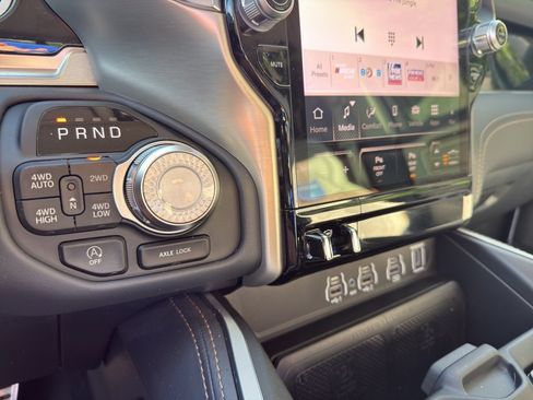 Used 2025 RAM 1500 Tungsten w/ Bed Utility Group AWD/4WD image 25