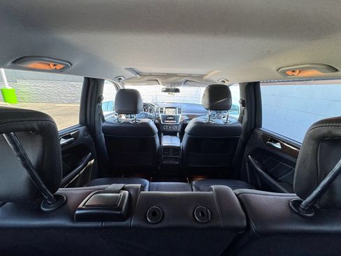 Used 2016 Mercedes-Benz GL 450 4MATIC image 22
