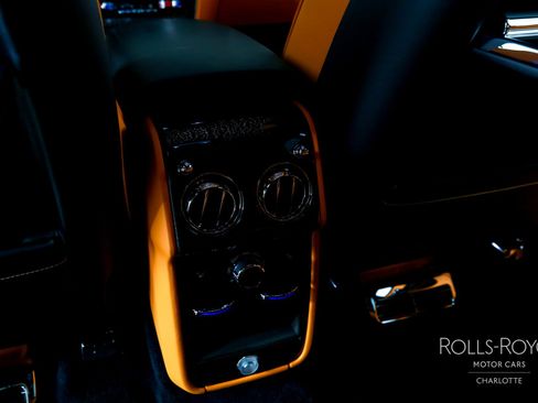 Certified 2024 Rolls-Royce Cullinan Black Badge image 22