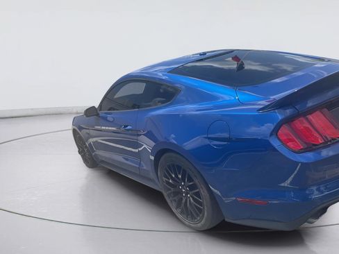 Used 2017 Ford Mustang GT Premium w/ GT Performance Package RWD image 4