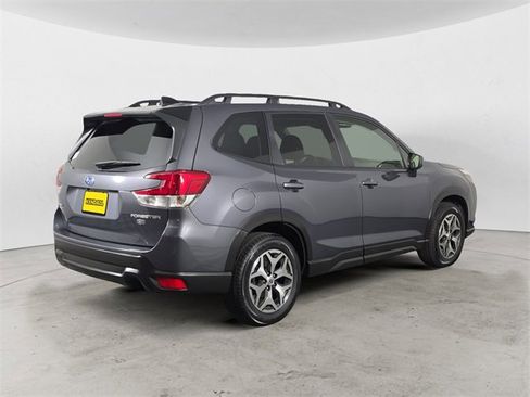 Certified 2024 Subaru Forester Premium image 5