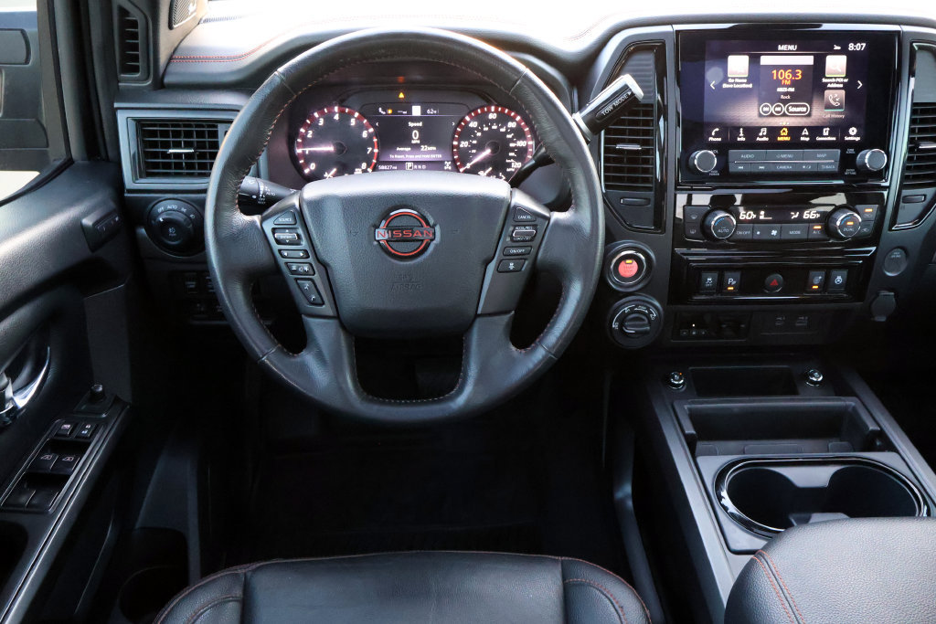 Used 2024 Nissan Titan PRO-4X w/ Pro-4x Convenience Package AWD/4WD image 16