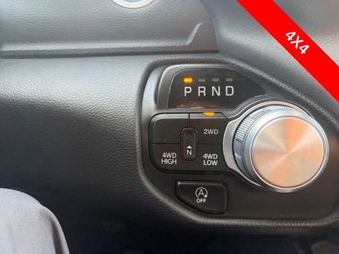 Used 2024 RAM 1500 Laramie AWD/4WD image 11