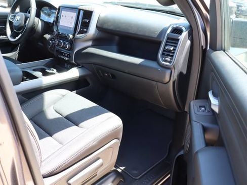 New 2026 RAM 1500 Express AWD/4WD image 44
