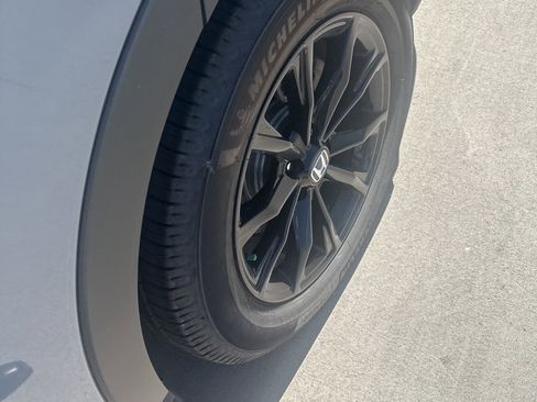 Used 2023 Honda CR-V Sport image 7