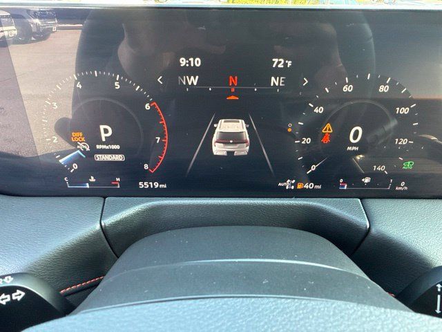 Used 2026 Nissan Armada PRO-4X AWD/4WD image 14