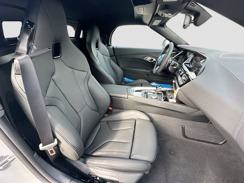 New 2026 BMW Z4 sDrive30i w/ Shadowloine Package RWD image 19