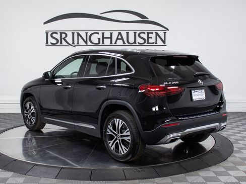 New 2025 Mercedes-Benz GLA 250 4MATIC image 7