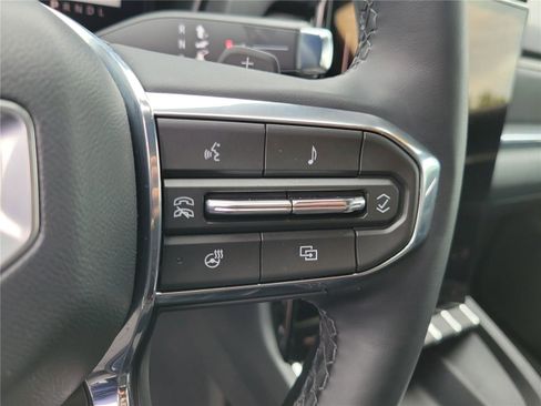 Used 2026 GMC Terrain Elevation FWD image 25