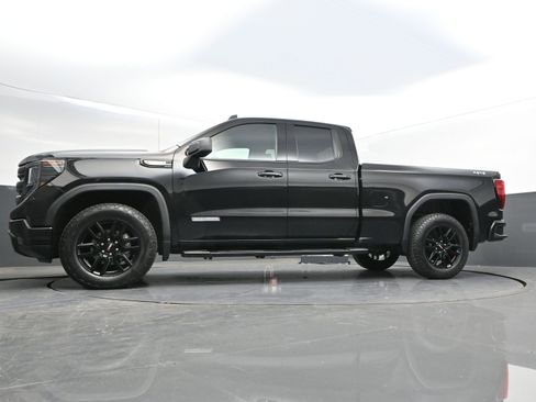 Used 2023 GMC Sierra 1500 Elevation w/ LPO, Elevation Black Package image 40