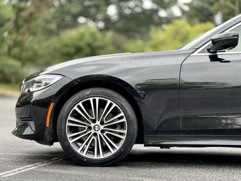 Used 2020 BMW 330i xDrive Sedan w/ Convenience Package image 12