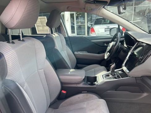 Used 2023 Subaru Outback Premium AWD/4WD image 32