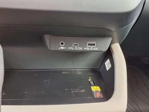 New 2026 Subaru Forester Premium AWD/4WD image 17